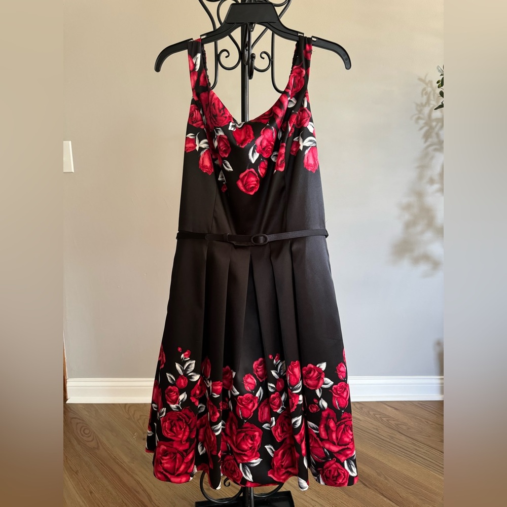 White House black market dress